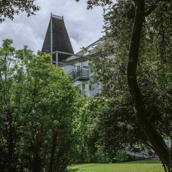 Vue du château depuis le parc