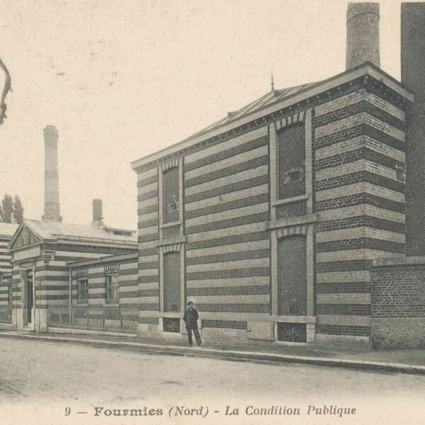 Carte postale montrant le bâtiment du Conditionnement