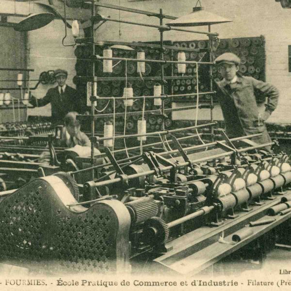 Cours de filature à l’Ecole Pratique de Commerce et d’Industrie