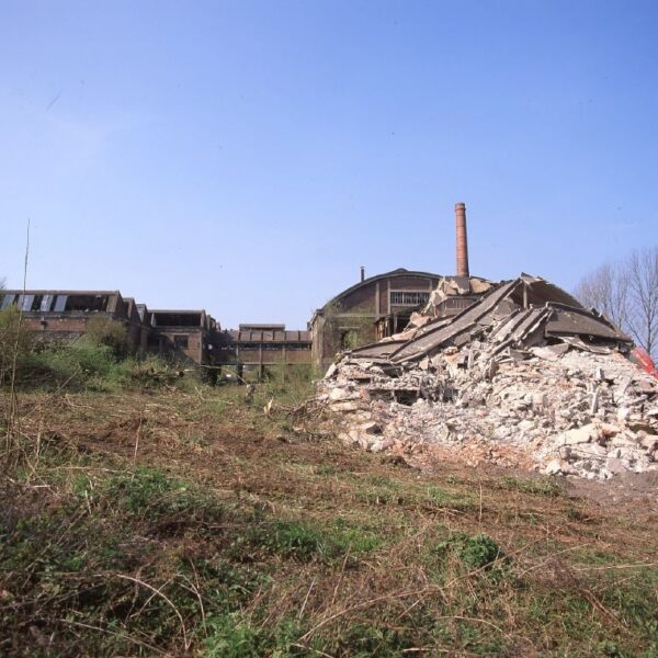 Démolition de la Verrerie Dubois de Glageon